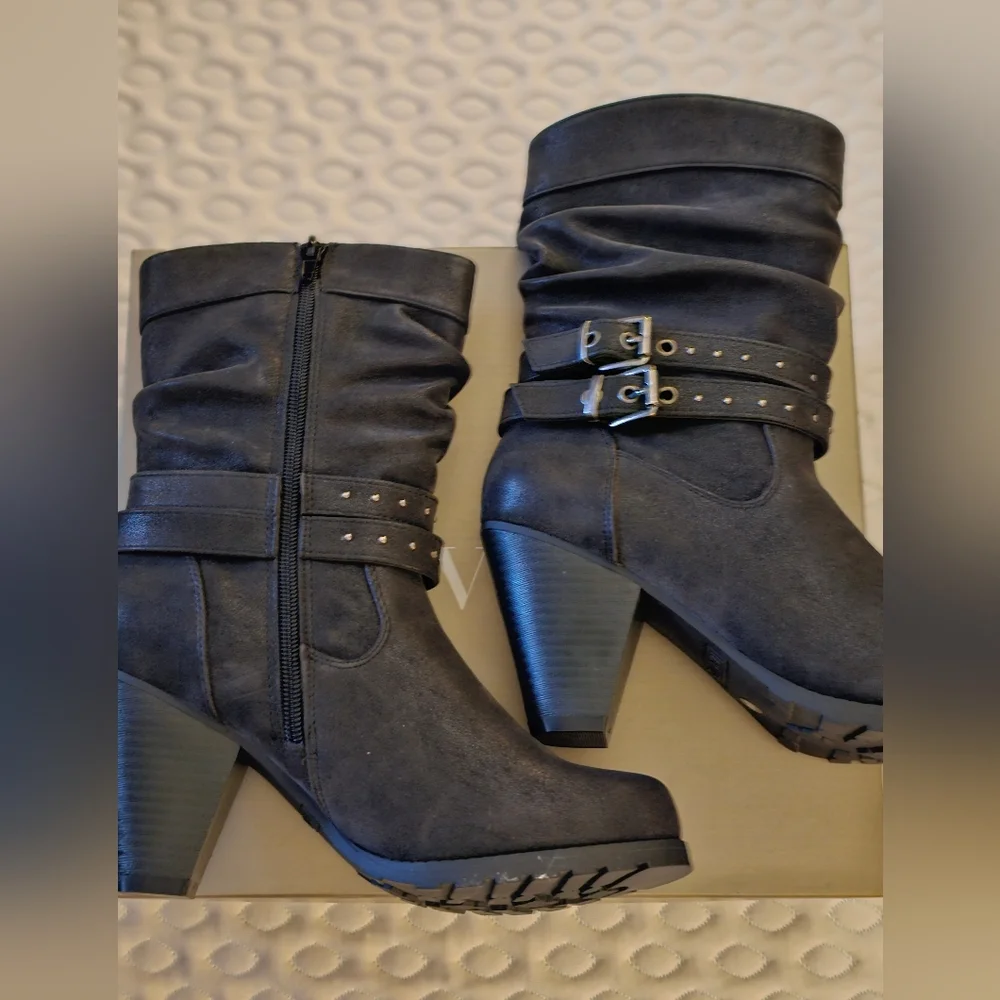 Levity Norma women's boots size 8.50 color black. New Never worn heel 3" NWOT - Picture 7 of 13